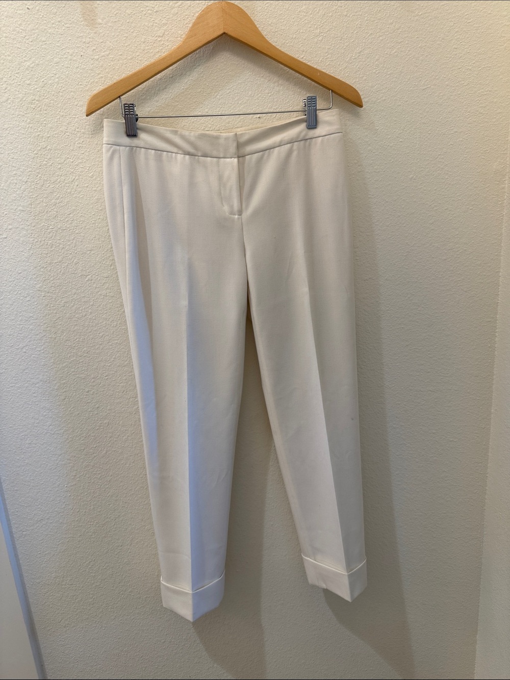 Vince Camuto Cream Straight-Leg Cropped Dress Pants